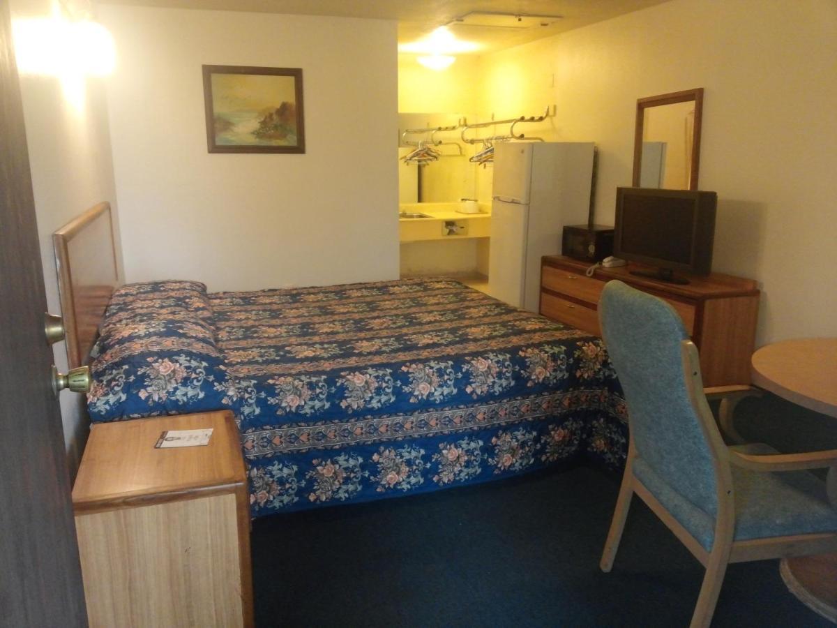 Evergreen Inn Covina Zimmer foto
